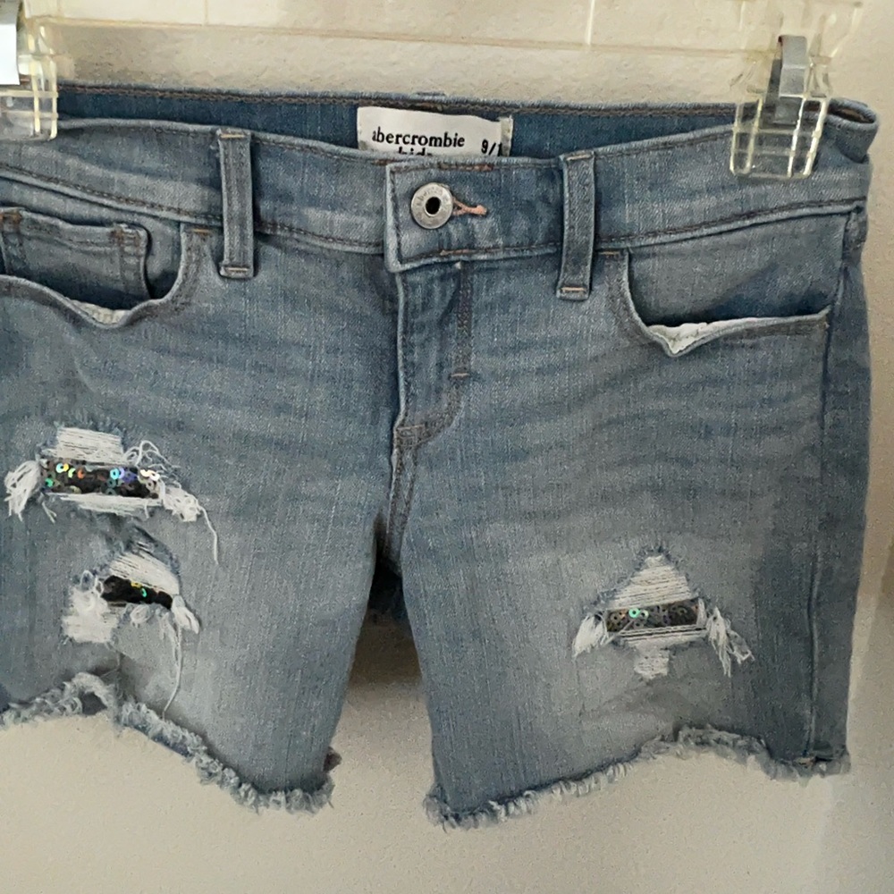 Girls shorts size 9-10